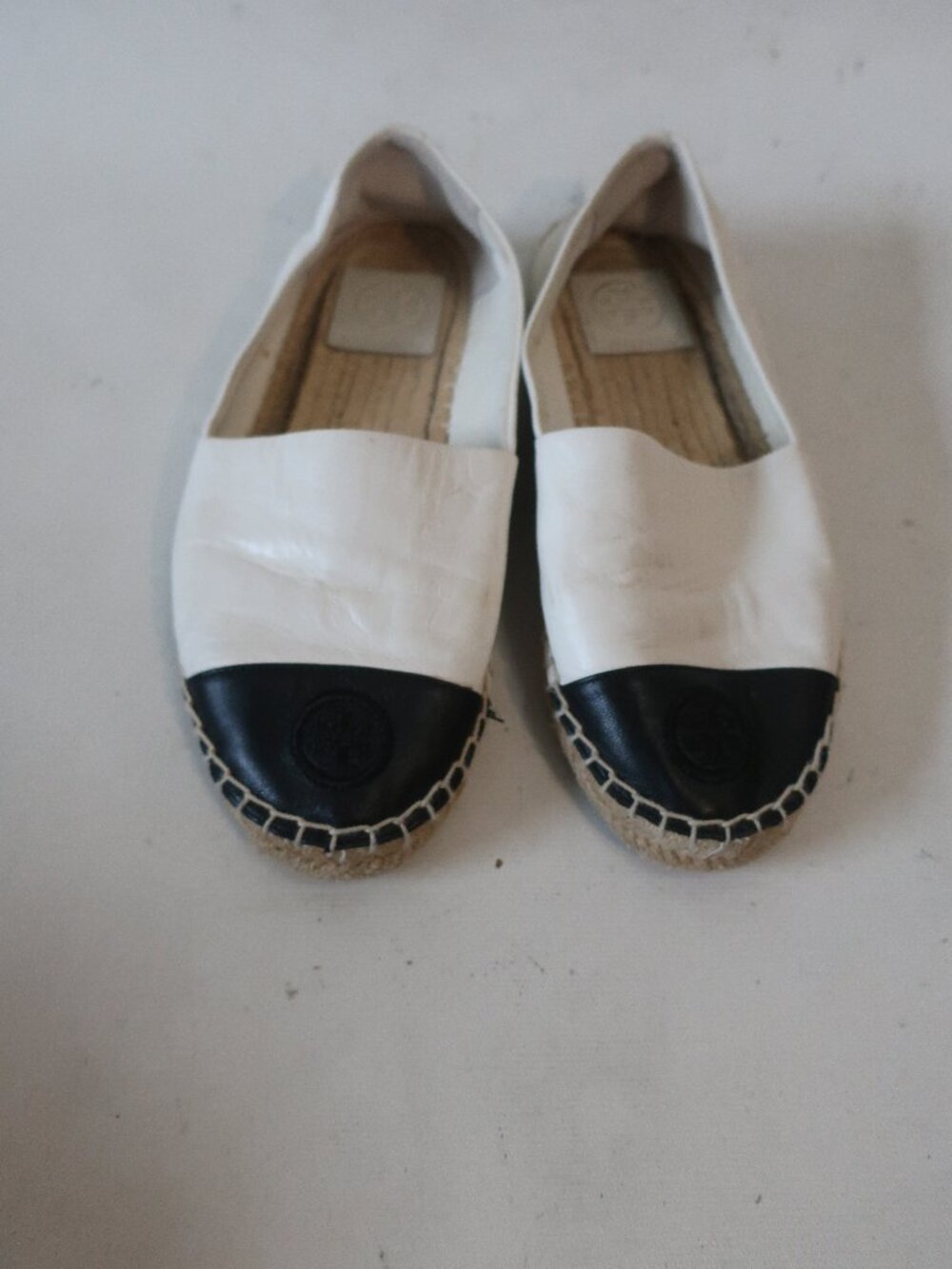 Womens Tory Burch White, Black Colorblock Cap-Toe Espadrille Flats Sz 6